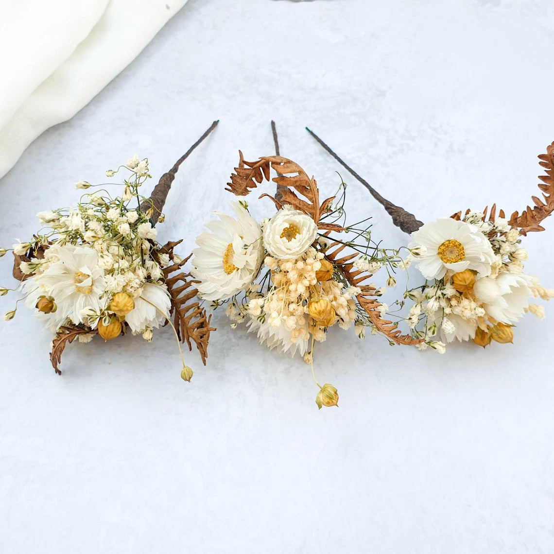 "Love in a Mist" Dried Flower Daisy & Fern Hair Pins - Lytton Rose Botanical