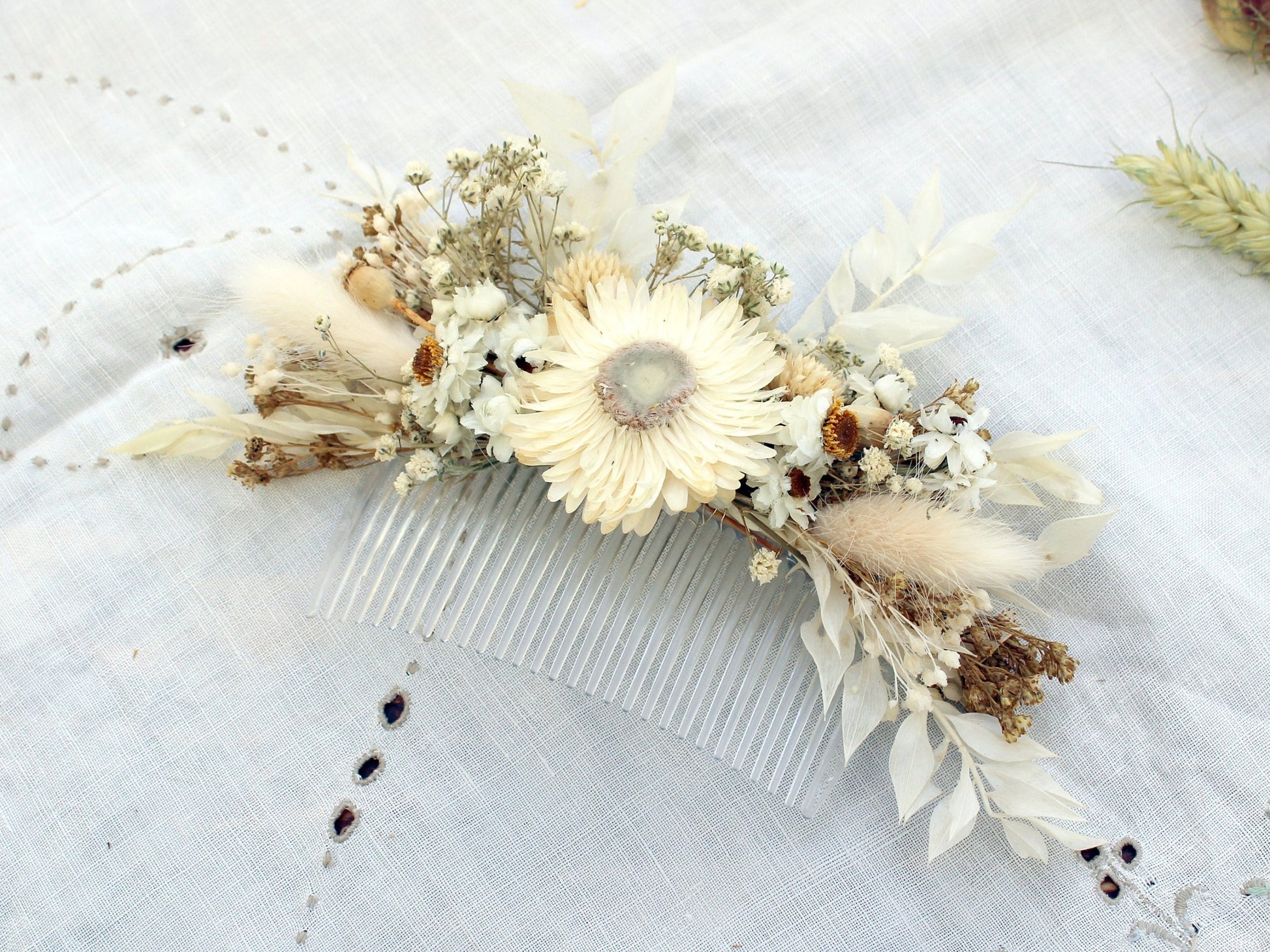 "Love In A Mist" Dried Flower Hair Comb - Lytton Rose Botanical