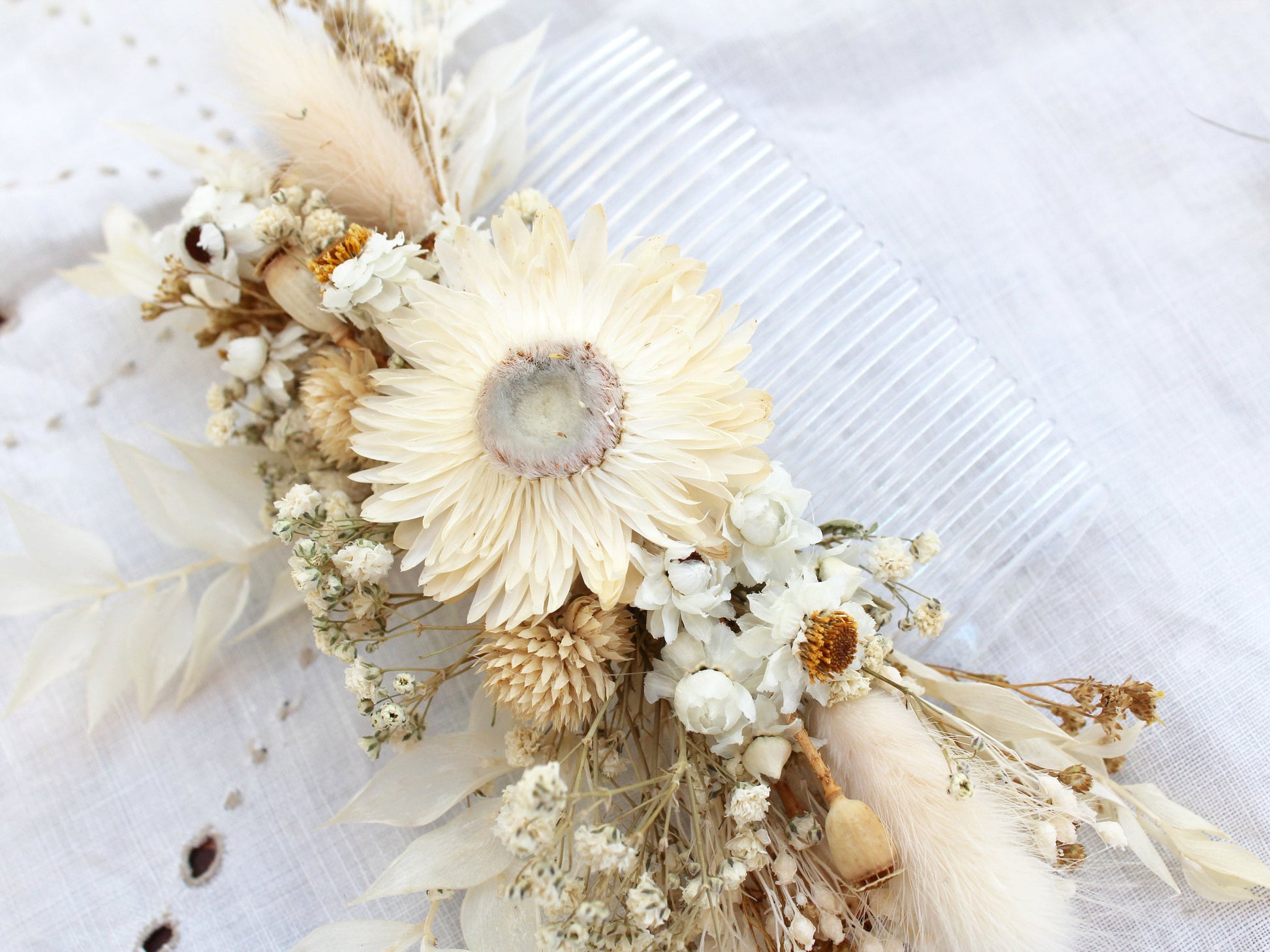 "Love In A Mist" Dried Flower Hair Comb - Lytton Rose Botanical