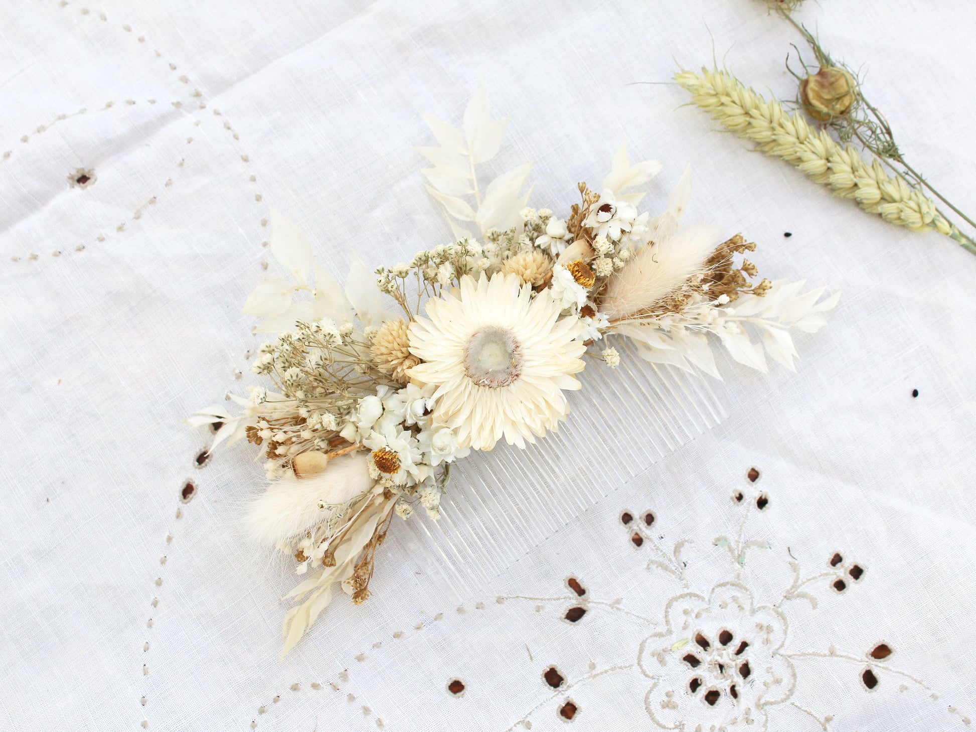 "Love In A Mist" Dried Flower Hair Comb - Lytton Rose Botanical