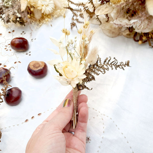 "Love In A Mist" Dried Flower Buttonhole - Lytton Rose Botanical